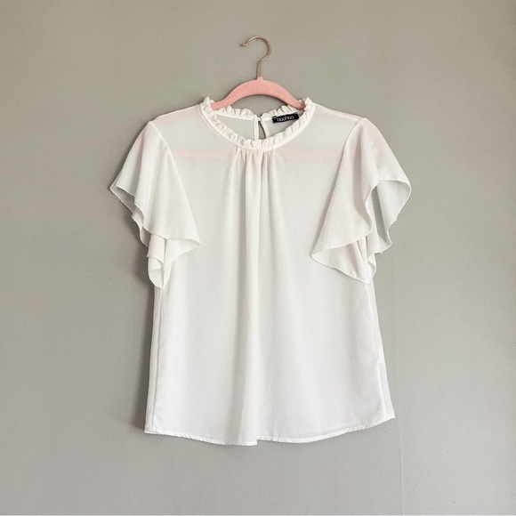 Boohoo Tops - Boohoo White Ruffle Top